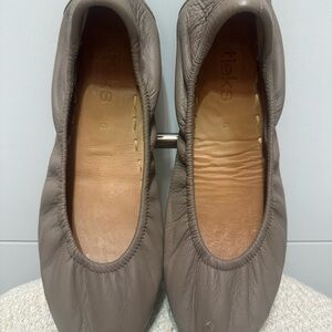 Tieks Taupe Leather Ballet Flats - Neutral Taupe